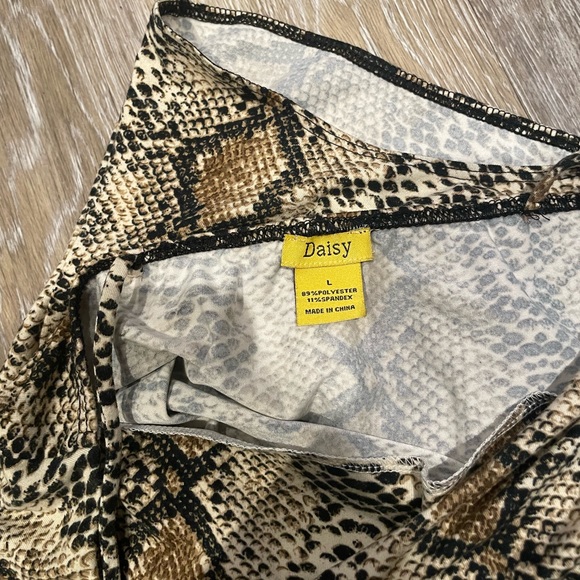 Snake skin bodysuit size L - Picture 5 of 7